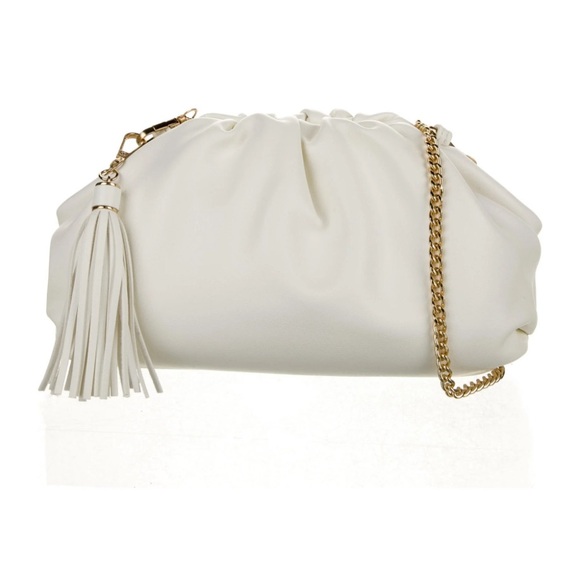 UNDERSTATED LEATHER WHITE CLUTCH NEW - Picture 2 of 4